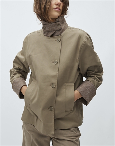 BAVINA-M OUTERWEAR